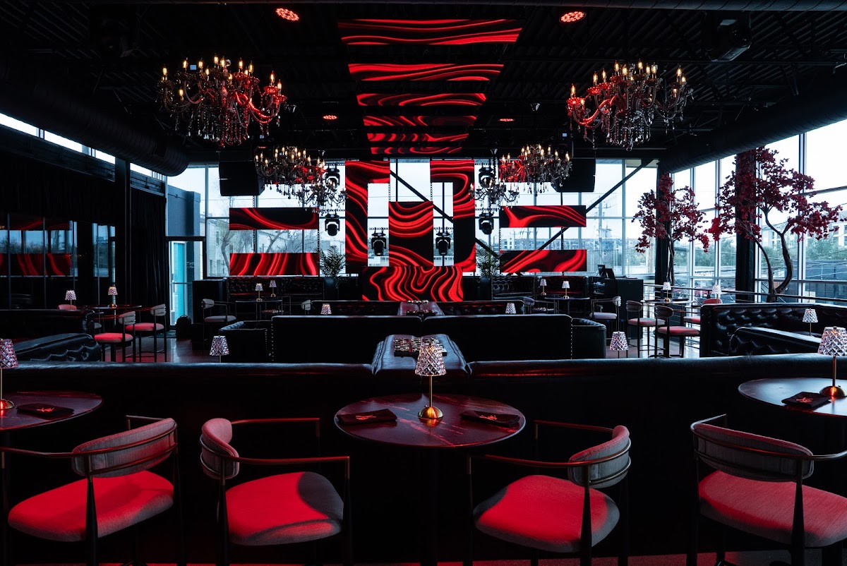XO Sky Lounge & Restaurant